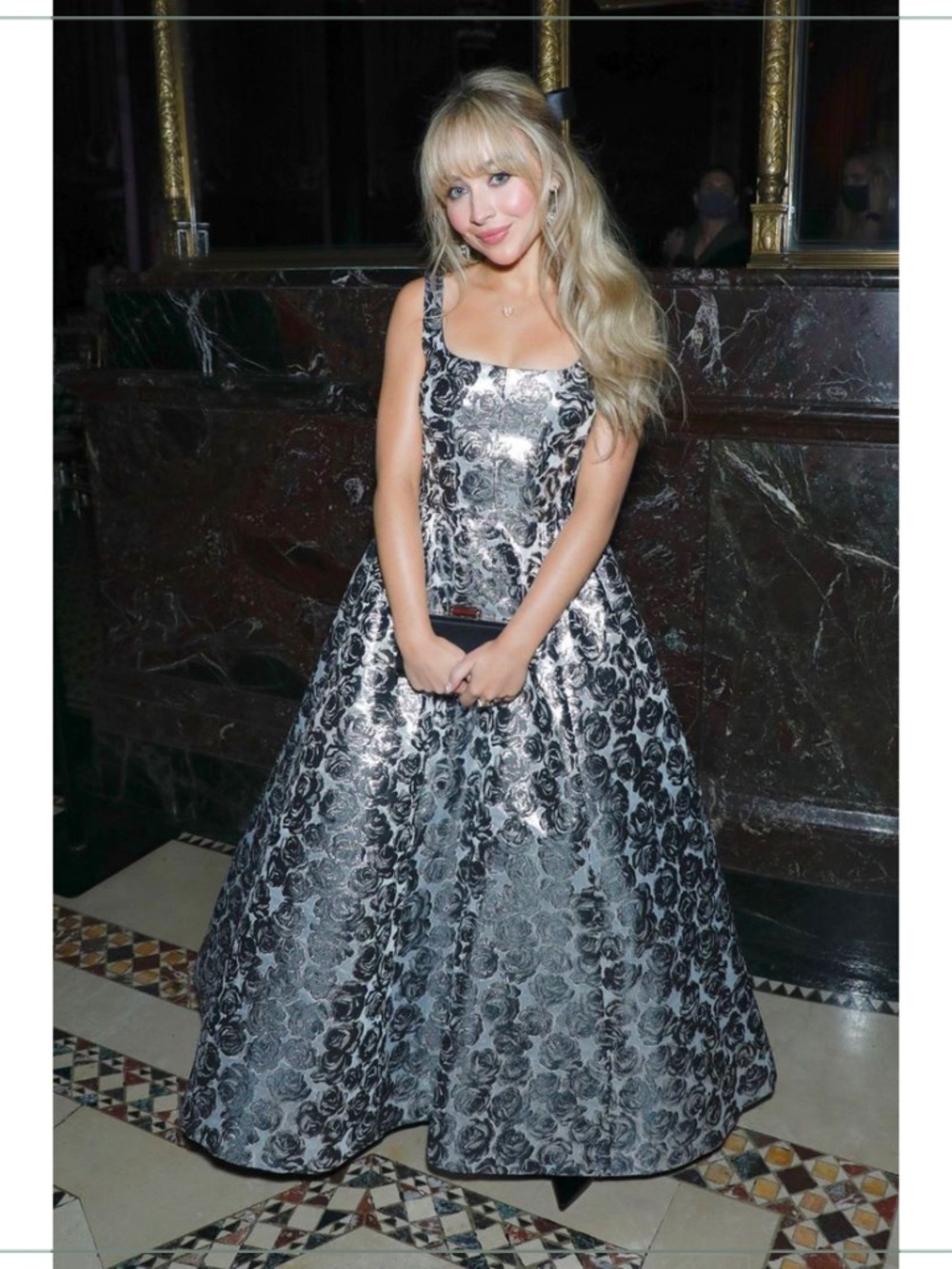 $5490 Carolina Herrera Metallic Silver Rose Motif Silk Crinoline Runway Dress - Picture 3 of 16